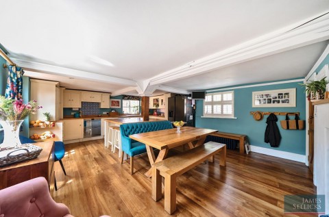 Click the photo for more details of Home Farm Cottage, Husbands Bosworth