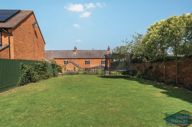 Images for Home Farm Cottage, Husbands Bosworth, Lutterworth