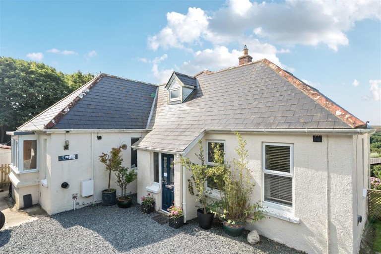 Images for Glenmoor Lane, Mullion, Helston