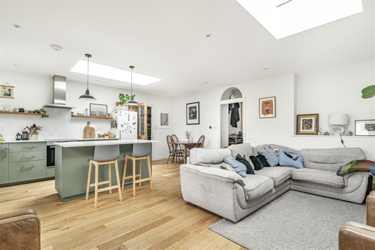 Images for Follaton, Plymouth Road, Totnes