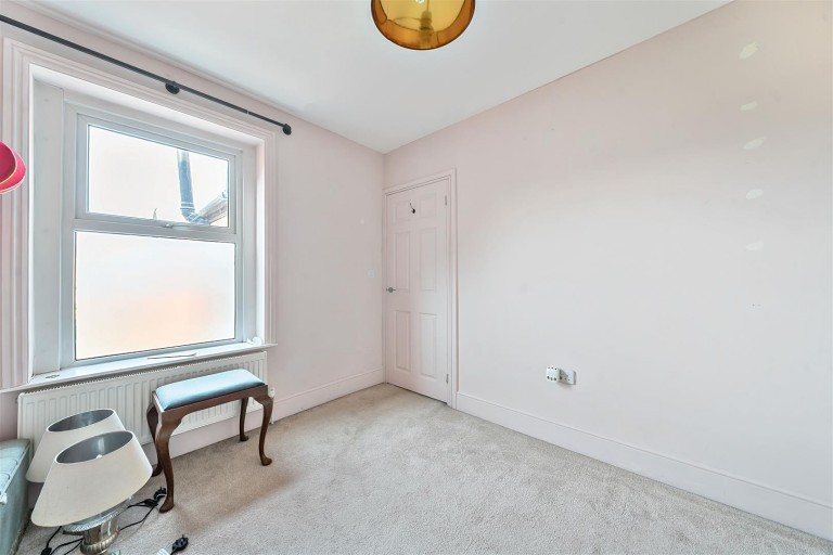 Images for Hendford Grove, Yeovil