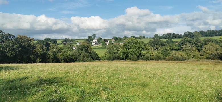 Click the photo for more details of Lamerton, near Tavistock