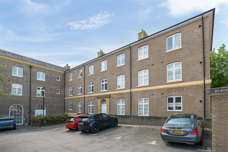 Images for Peverell Avenue East, Poundbury, Dorchester