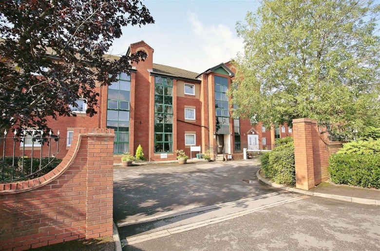 Click the photo for more details of Chamberlaine Court, Spiceball Park Road, Banbury