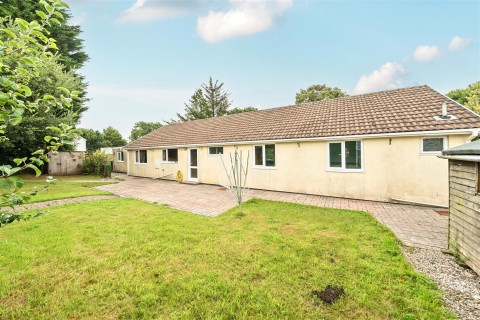Click the photo for more details of Pipers Pool, Launceston