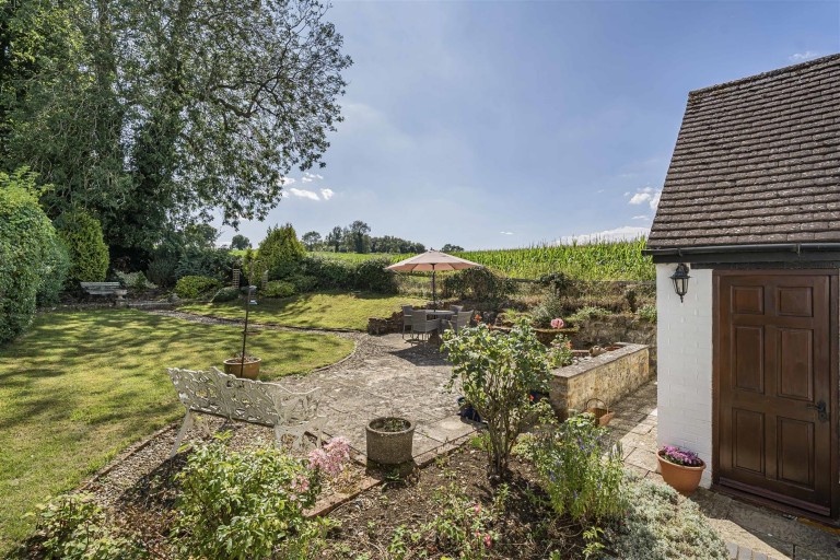Images for Little Back Lane, Hellidon, Daventry, NN11