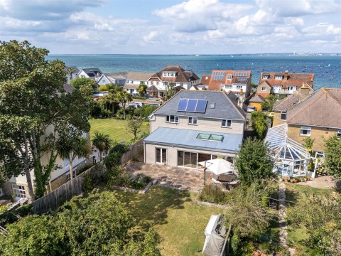 Click the photo for more details of Seaview, Isle of Wight