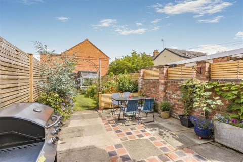 Click the photo for more details of West Street, Banbury