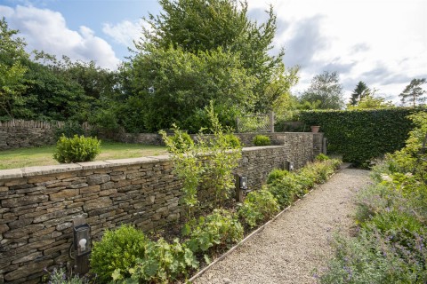 Click the photo for more details of Sapperton, Gloucestershire