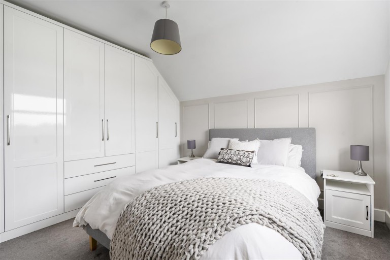 Images for Skylark Close, Swinford, LE17