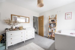 Images for Skylark Close, Swinford, LE17