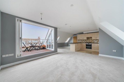 Click the photo for more details of Greenhill, Weymouth