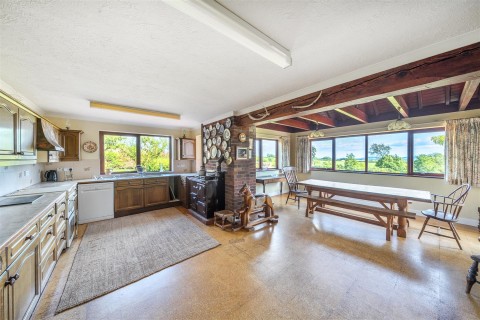 Click the photo for more details of Templeton, Tiverton