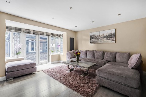 Click the photo for more details of Dennetts Close, Daventry, NN11