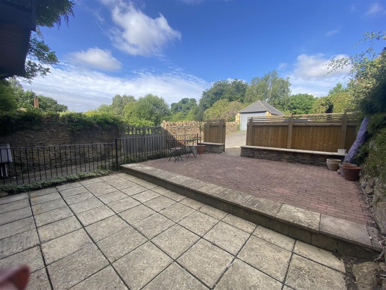 Images for Holywell, East Coker