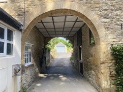 Images for Holywell, East Coker