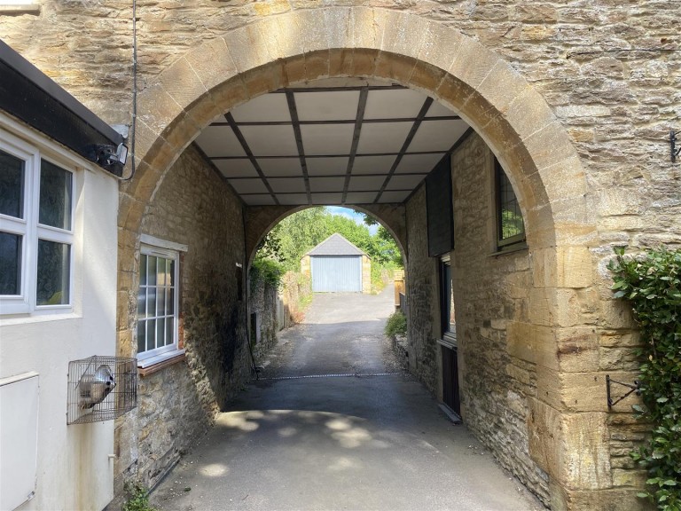 Images for Holywell, East Coker