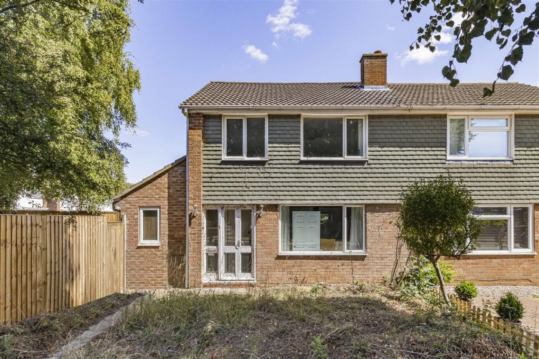 Click the photo for more details of Hillfield Road, Comberton, Cambridge