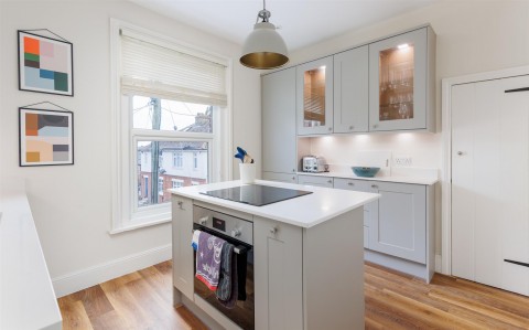 Click the photo for more details of Newlands, St. Helens, Ryde