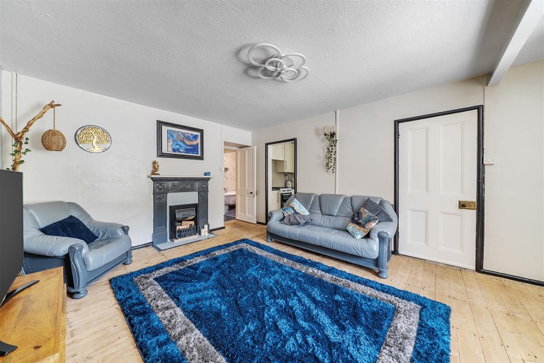 Images for Flat 4, 93 Hendford Hill, Yeovil