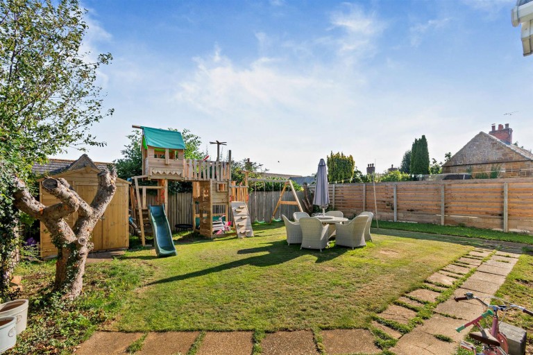 Images for Cedar Close, Uppingham, Rutland