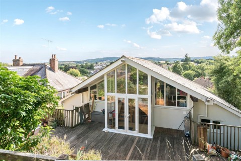 Click the photo for more details of Kennford, Exeter