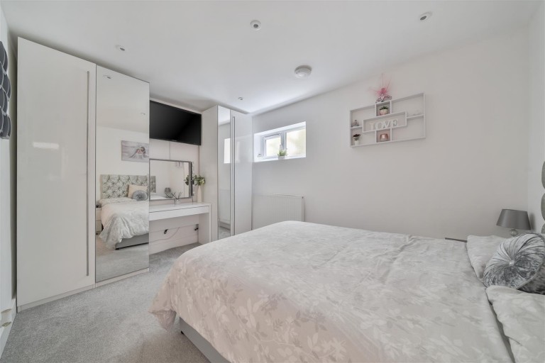 Images for Kennford, Exeter