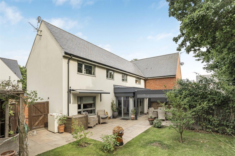 Click the photo for more details of Gillon Way, Radwinter, Saffron Walden