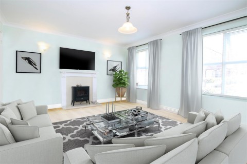 Click the photo for more details of Kings Hill, Caythorpe, Grantham