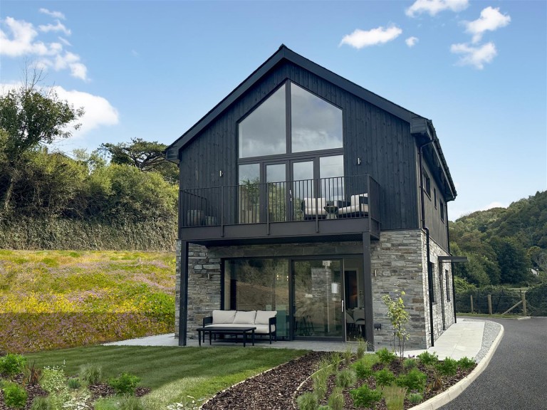 Images for Lee Bay Gardens