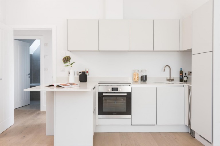 Images for Lee Bay Apartments