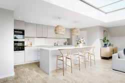 Images for Lee Bay Apartments