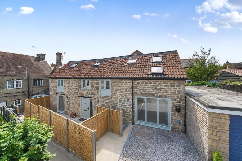 Click the photo for more details of Silk House Barton, Stalbridge