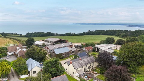 Click the photo for more details of Bucks Cross, Bideford