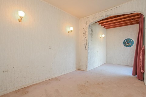 Click the photo for more details of Queen Street, Middleton Cheney, Banbury