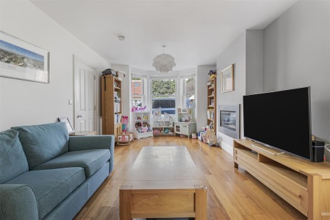 Click the photo for more details of Natal Road, Cambridge