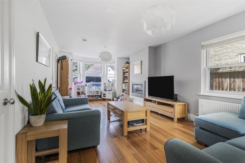 Click the photo for more details of Natal Road, Cambridge