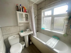 Images for Belmont Road, Rugby, CV22