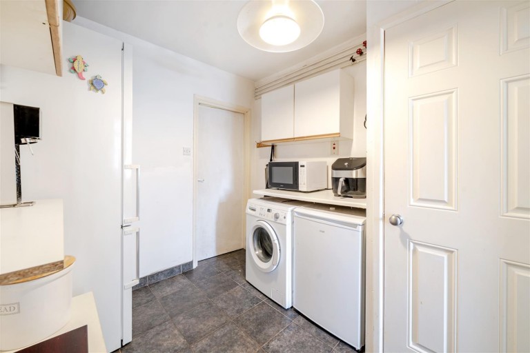 Images for Bradden Road, Greens Norton, NN12