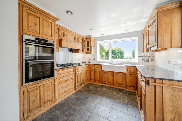 Images for Bradden Road, Greens Norton, NN12