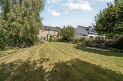 Images for Bradden Road, Greens Norton, NN12
