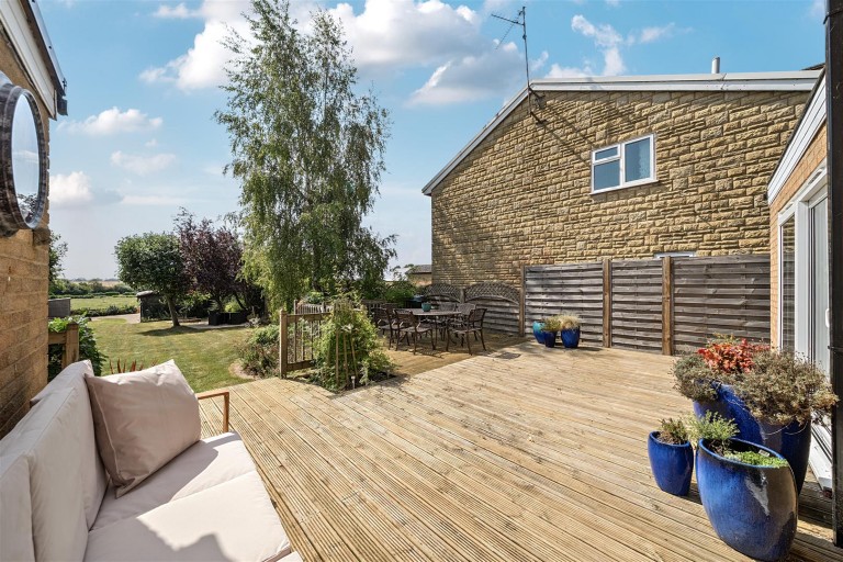 Images for Bradden Road, Greens Norton, NN12