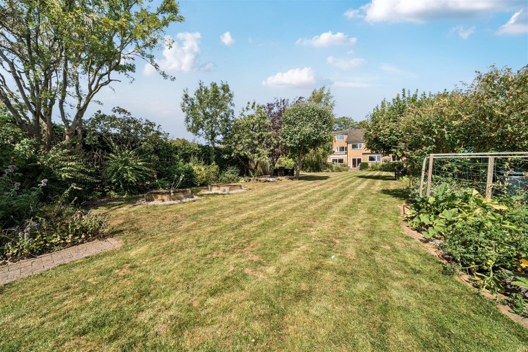 Images for Bradden Road, Greens Norton, NN12