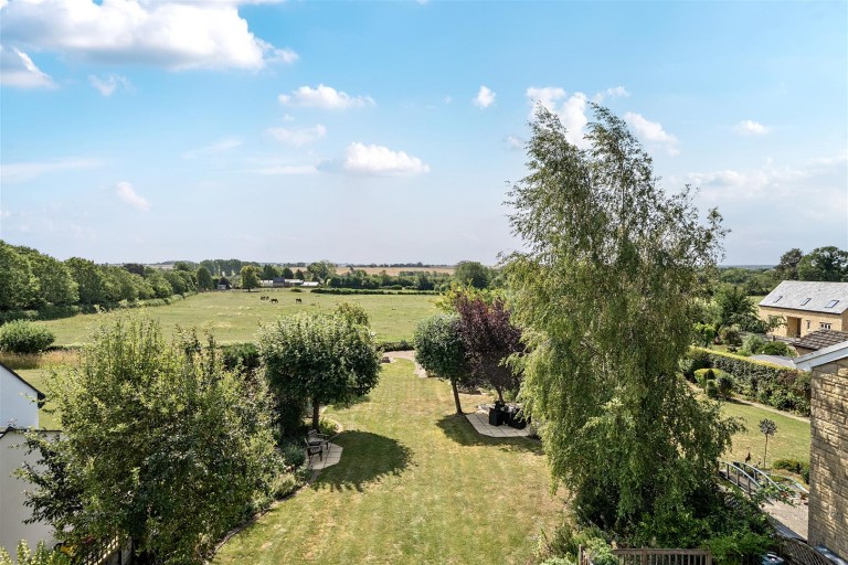 Images for Bradden Road, Greens Norton, NN12