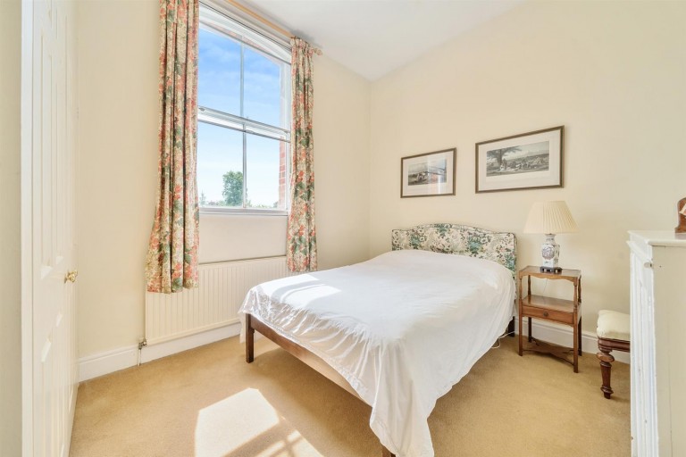 Images for Couching Street, Watlington