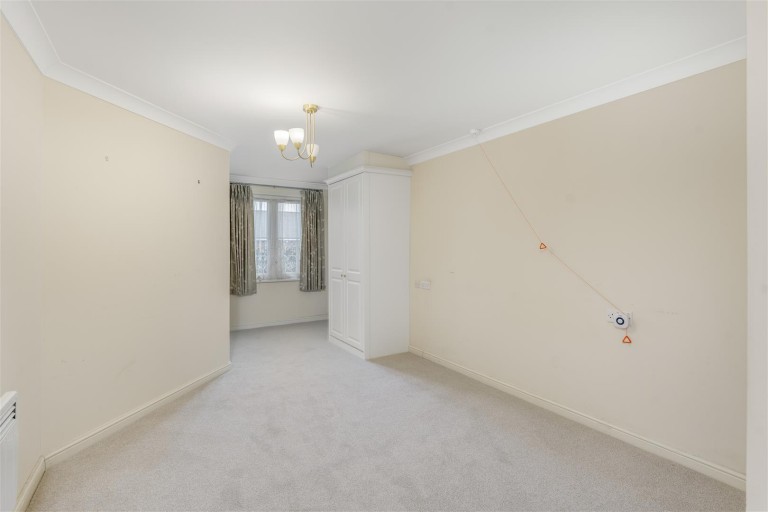 Images for Foxhall Court, School Lane, Banbury