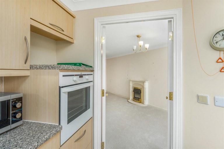 Images for Foxhall Court, School Lane, Banbury