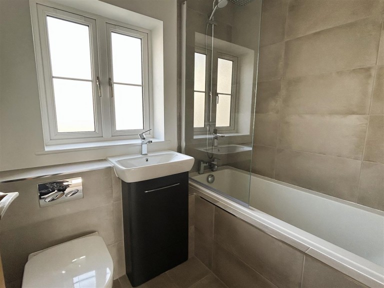 Images for 'The Hoyton', Monmouth Park, Lyme Regis