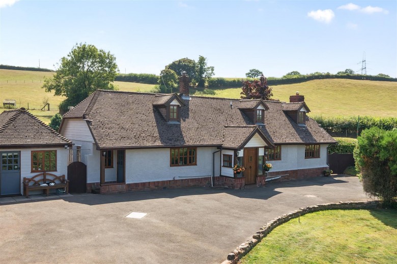 Click the photo for more details of Waterrow, Taunton