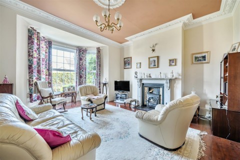 Click the photo for more details of Westbourne Terrace, Saltash